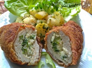 újhagymás krémsajtos csirkemell 2